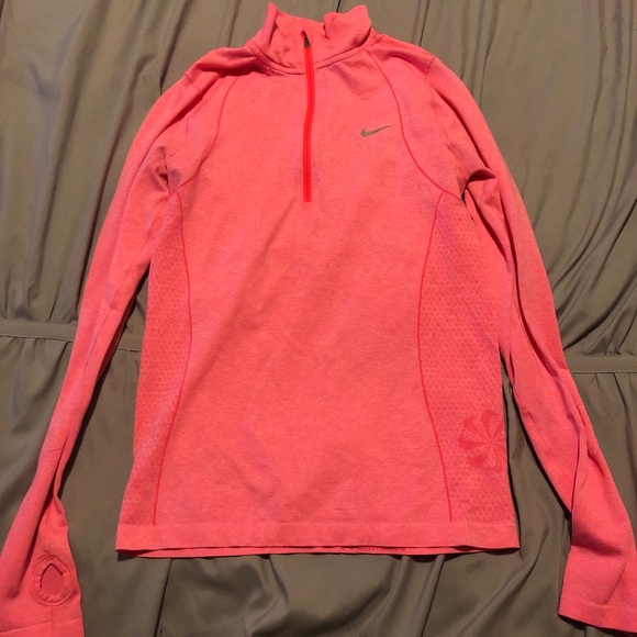 Nike Tops - Nike Long sleeve